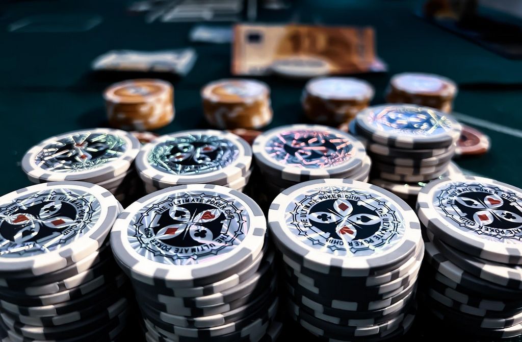 Die besten Online-Pokerseiten für Echtgeldspiele 2025